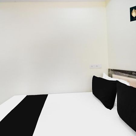 Hotel O Sri Balaji Grand حيدر أباد المظهر الخارجي الصورة