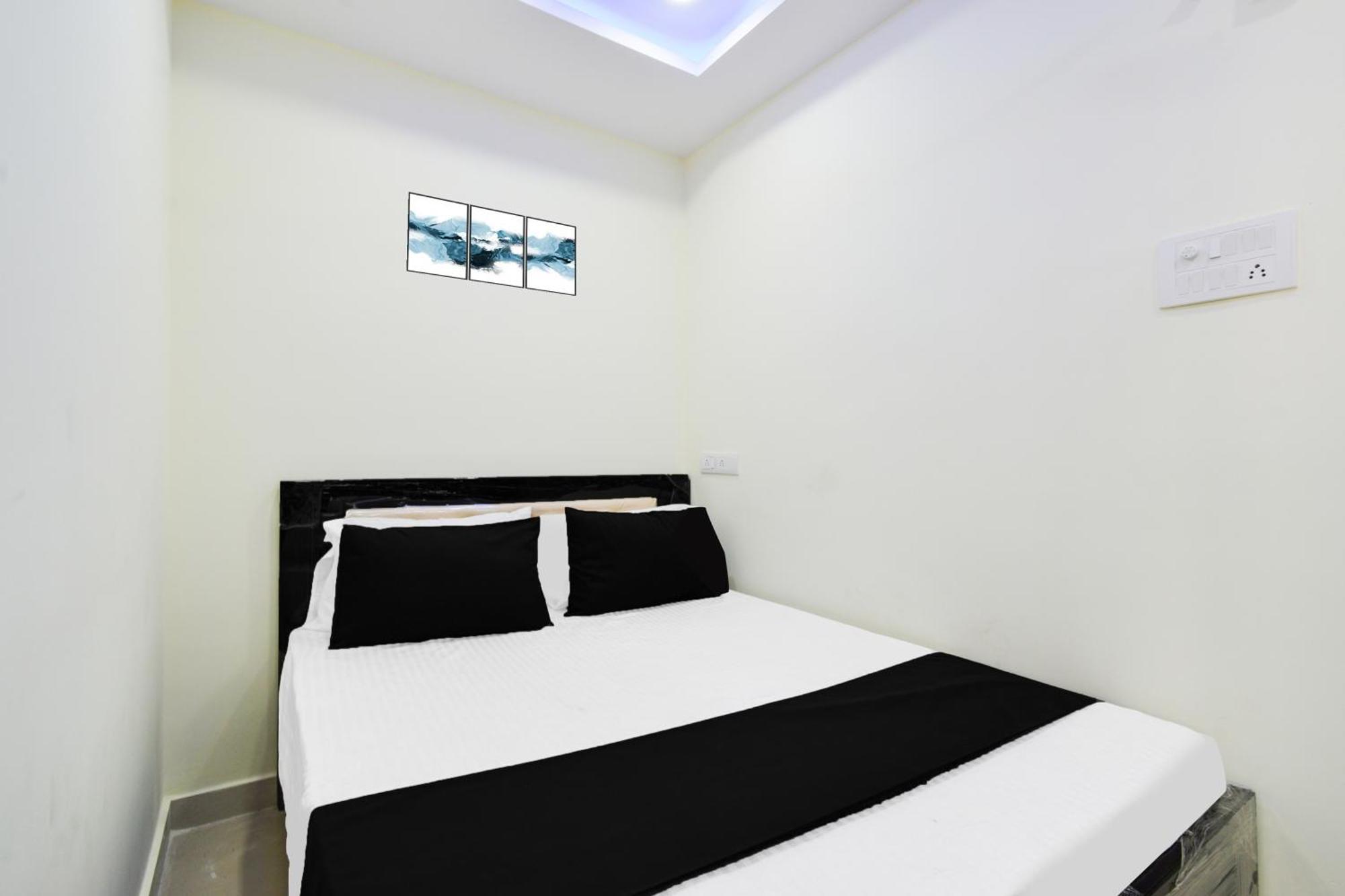 Hotel O Sri Balaji Grand حيدر أباد المظهر الخارجي الصورة