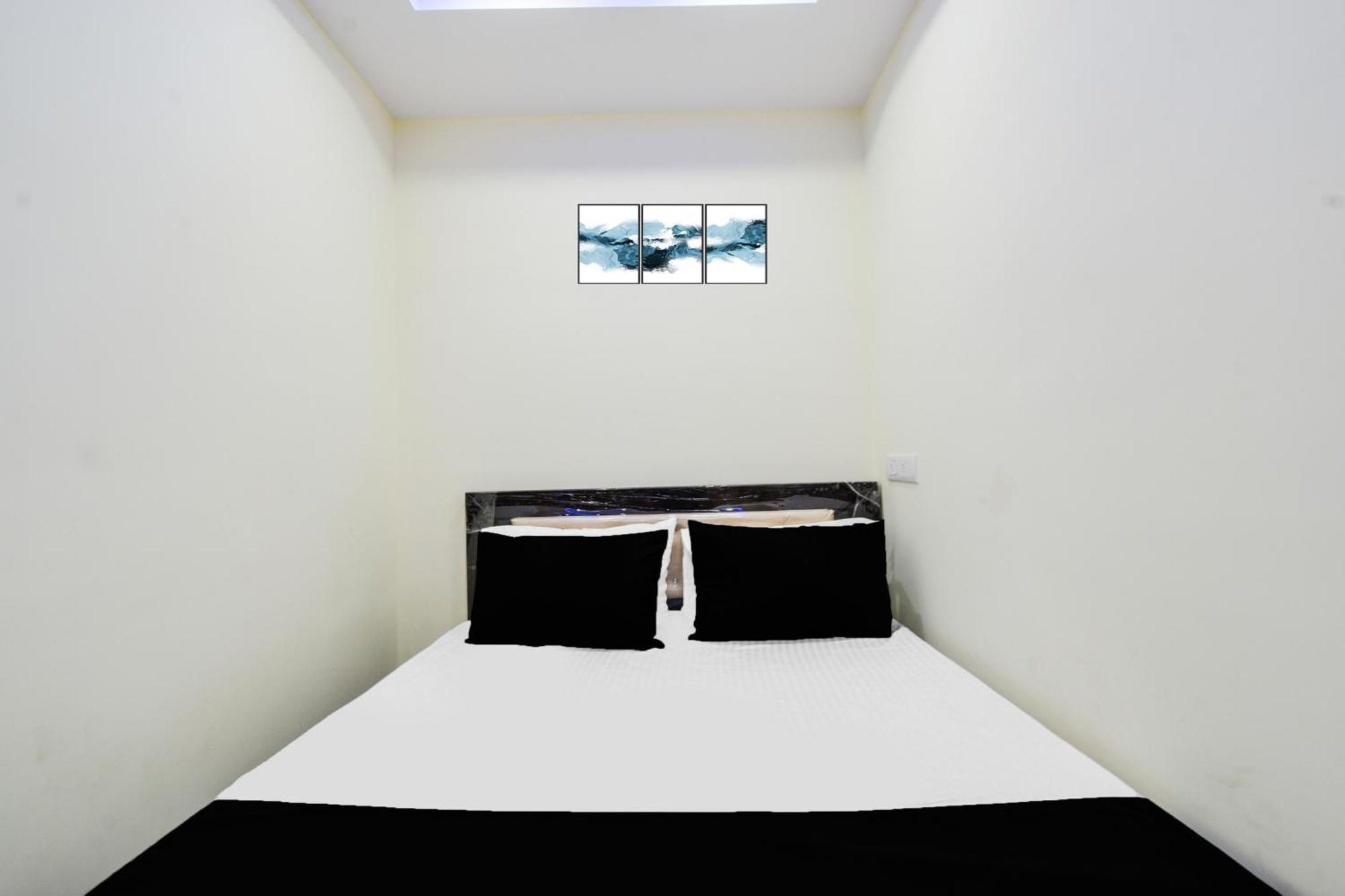 Hotel O Sri Balaji Grand حيدر أباد المظهر الخارجي الصورة